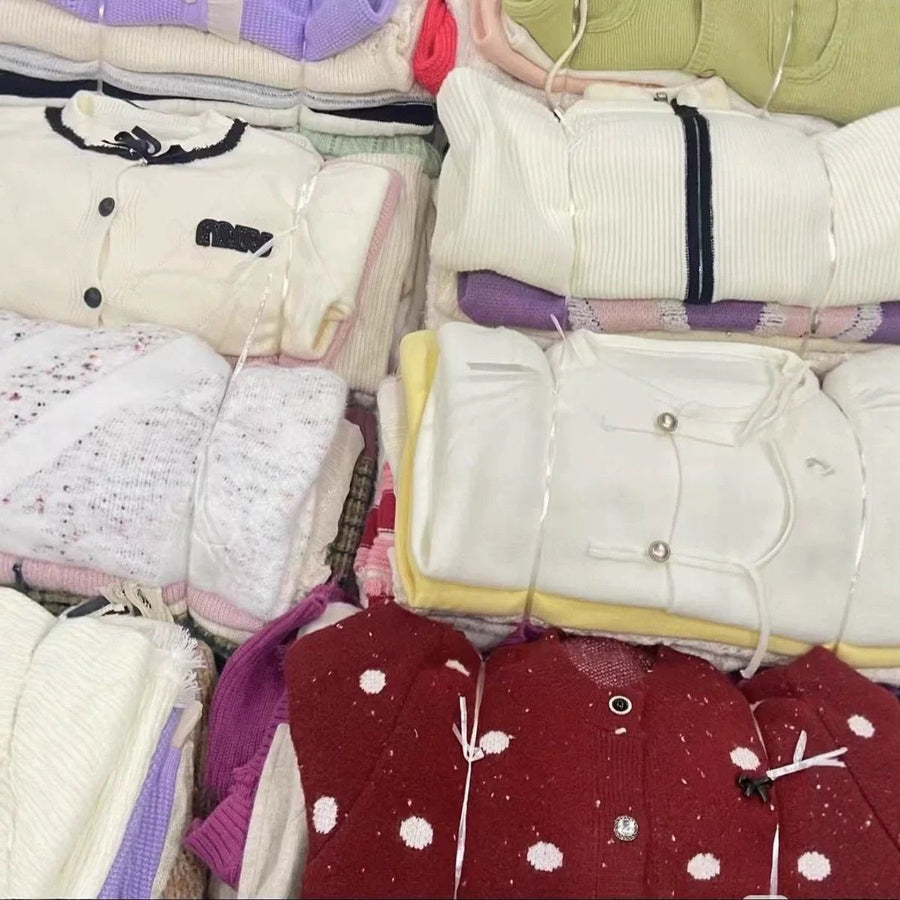 Pulls femme colorés prints & textures — Lot de 50 pièces cosy