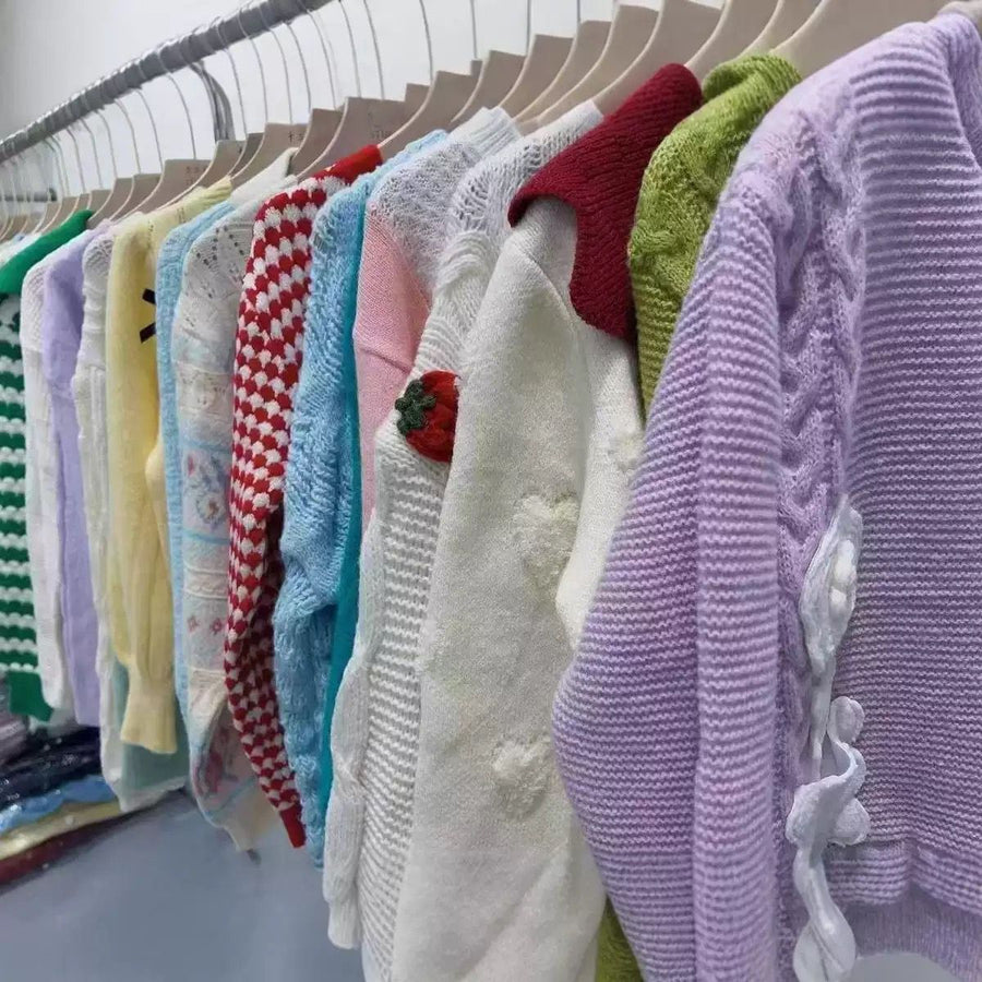 Pulls femme colorés prints & textures — Lot de 50 pièces cosy